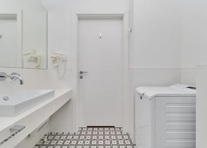 Piekarnia Zywa Kultura Atmospheric In By Renters Apartment Breslau