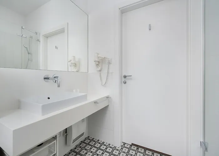 Apartment Piekarnia Zywa Kultura Atmospheric In By Renters *