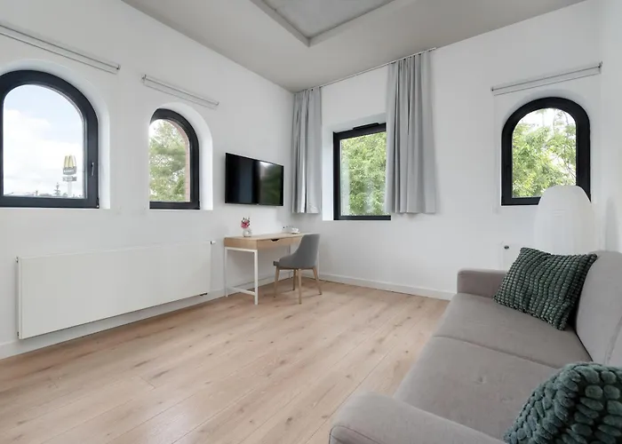 Piekarnia Zywa Kultura Atmospheric In By Renters Apartment Breslau