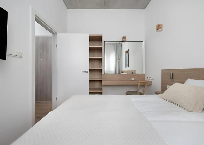 Apartment Piekarnia Zywa Kultura Atmospheric In By Renters Breslau