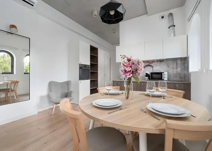 Piekarnia Zywa Kultura Atmospheric In By Renters Apartment