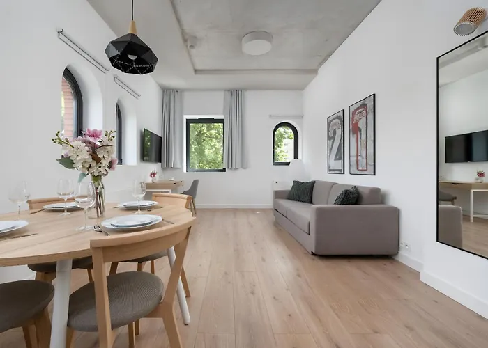 Piekarnia Zywa Kultura Atmospheric In By Renters Apartment *