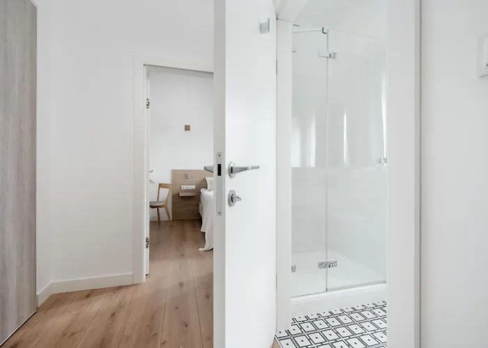 Piekarnia Zywa Kultura Atmospheric In By Renters Apartment Breslau