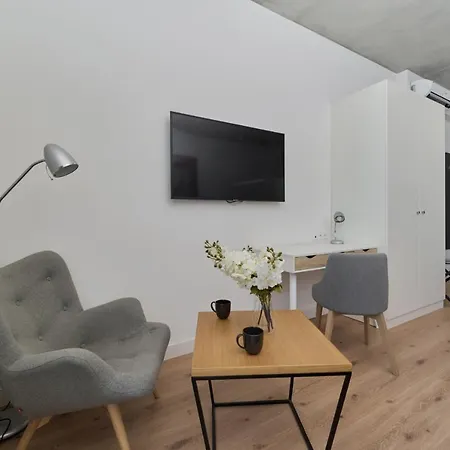 Piekarnia Zywa Kultura Atmospheric By Renters Apartment Wroclaw