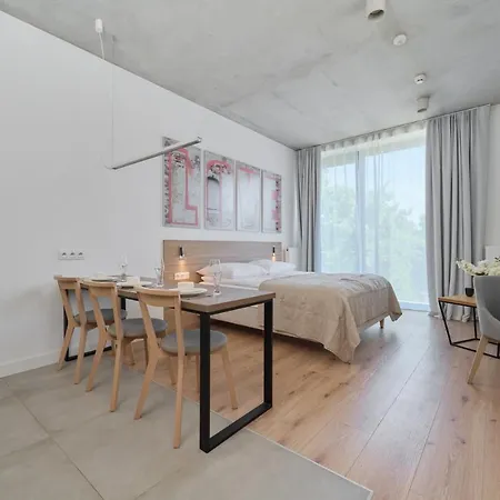 Apartment Piekarnia Zywa Kultura Atmospheric By Renters