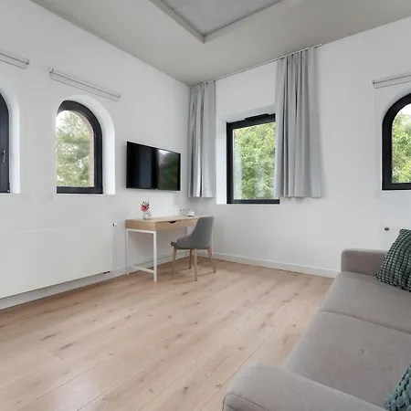 Piekarnia Zywa Kultura Atmospheric In By Renters Apartmán Vratislav