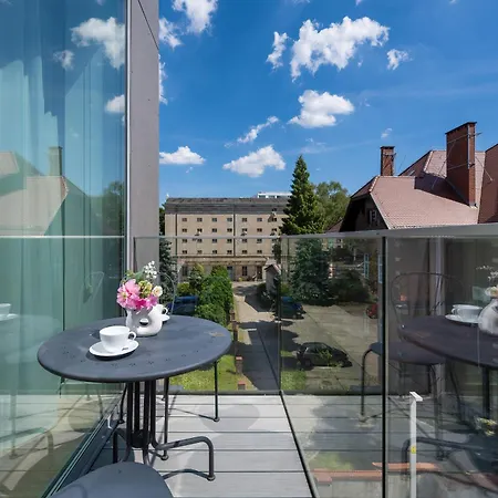 Piekarnia Zywa Kultura Atmospheric In By Renters Вроцлав