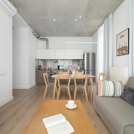 Апартаменты Piekarnia Zywa Kultura Atmospheric In By Renters Вроцлав